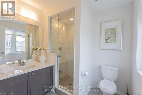 3 Cooke Ave, Brantford, ON - Indoor Photo Showing Bathroom