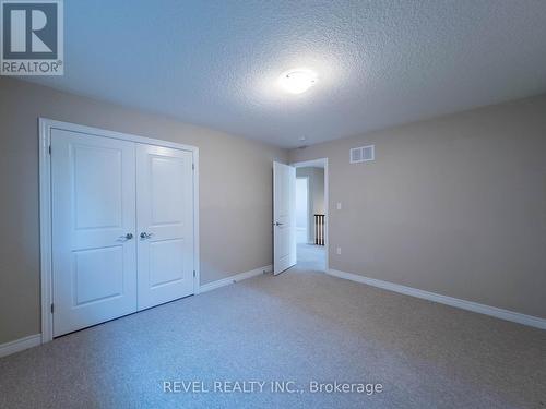 258 Dalgleish Tr, Hamilton, ON - Indoor Photo Showing Other Room