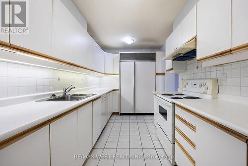 #1410 -61 Richview Rd, Toronto, ON - Indoor Photo Showing Kitchen With Double Sink
