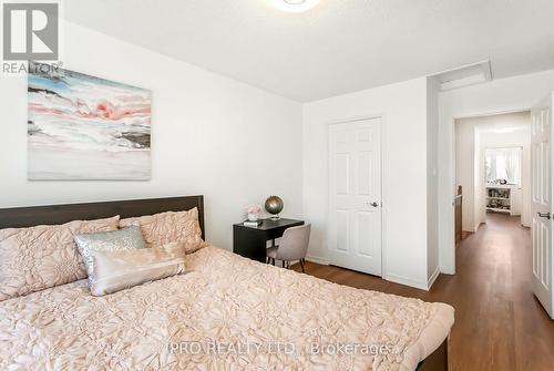 1208 Old Oak Dr, Oakville, ON - Indoor Photo Showing Bedroom