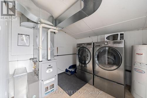 157 Henry St, Stirling-Rawdon, ON - Indoor Photo Showing Laundry Room