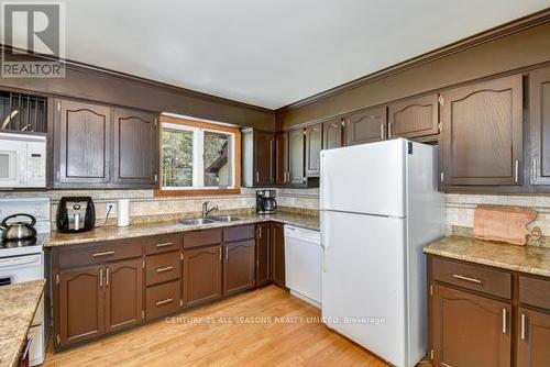 43 Elizabeth Street, Hastings Highlands, ON - Indoor Photo Showing Kitchen With Double Sink