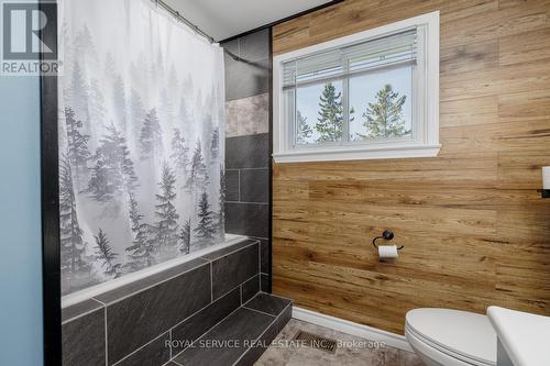 1700 Mcewen Rd, Cobourg, ON - Indoor Photo Showing Bathroom