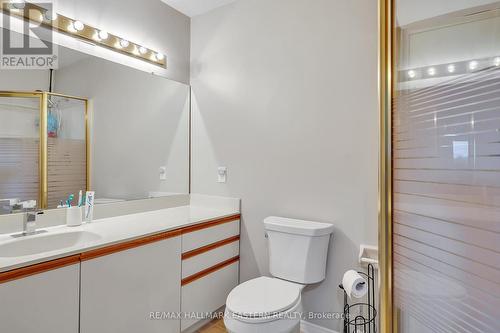 #306 -2181 Walker Ave, Peterborough, ON - Indoor Photo Showing Bathroom