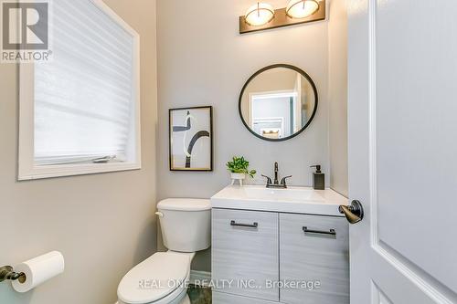 3754 Brinwood Gate, Mississauga, ON - Indoor Photo Showing Bathroom