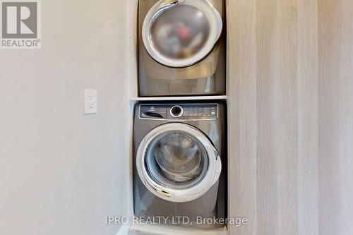 18161 Heart Lake Rd, Caledon, ON - Indoor Photo Showing Laundry Room