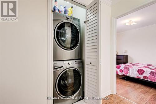 21 Orange Street S, Orangeville, ON - Indoor Photo Showing Laundry Room