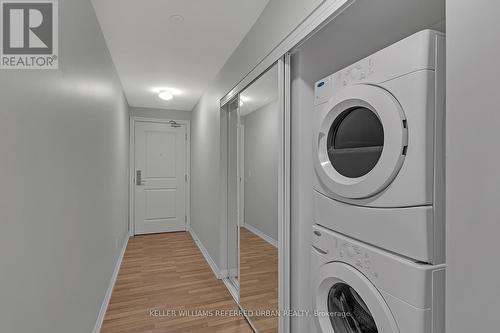 #203 -3563 Lake Shore Blvd W, Toronto, ON - Indoor Photo Showing Laundry Room