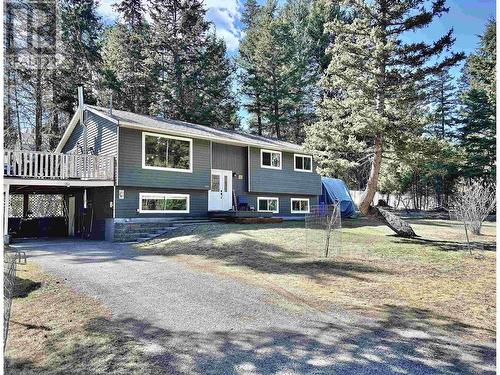 5085 Easzee Drive, 108 Mile Ranch, BC - Outdoor