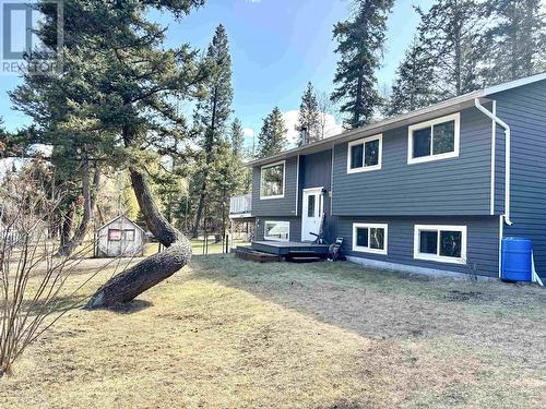 5085 Easzee Drive, 108 Mile Ranch, BC - Outdoor