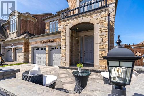 65 St Ives Cres, Whitby, ON - Outdoor