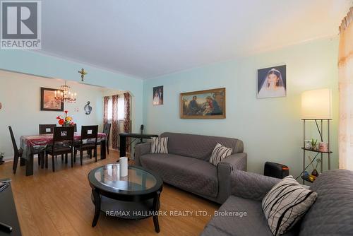 63 Midland Avenue, Toronto, ON - Indoor Photo Showing Living Room