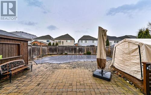 3185 Country Lane, Whitby, ON - Outdoor