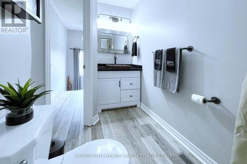 48 O'Leary Court, New Tecumseth, ON - Indoor Photo Showing Bathroom