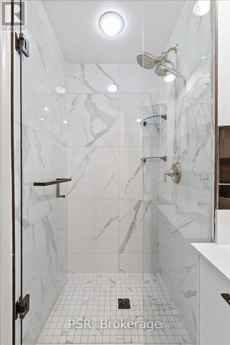 2402 - 1 King Street W, Toronto, ON - Indoor Photo Showing Bathroom