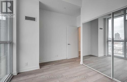 #904 -120 Parliament St, Toronto, ON - Indoor Photo Showing Other Room