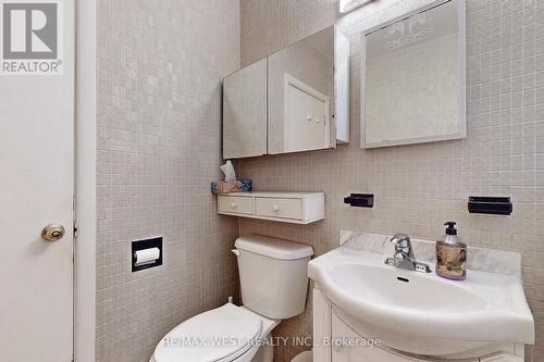 20 Fordham Pl, Toronto, ON - Indoor Photo Showing Bathroom