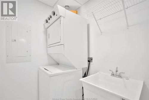 3817 Howard Unit# 309, Windsor, ON - Indoor Photo Showing Laundry Room