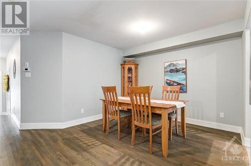 212 Purchase Crescent, Stittsville, ON - Indoor Photo Showing Dining Room