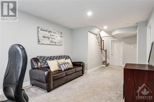 212 Purchase Crescent, Stittsville, ON - Indoor Photo Showing Other Room