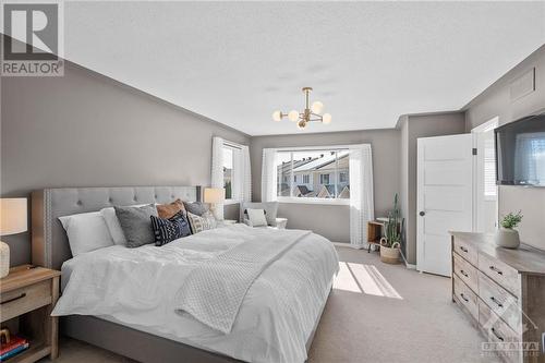 2087 Liska Street, Ottawa, ON - Indoor Photo Showing Bedroom