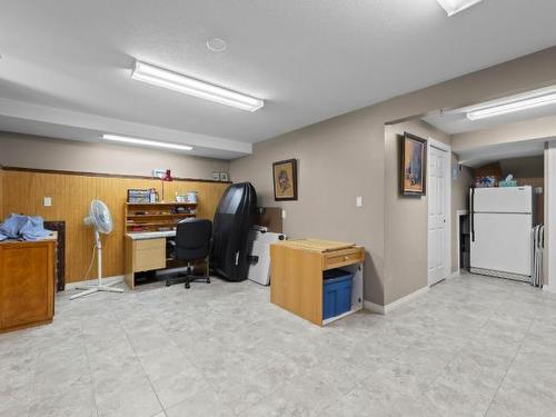 462 Maple Place, Chase, BC - Indoor