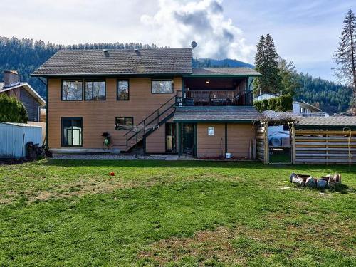 462 Maple Place, Chase, BC - Outdoor