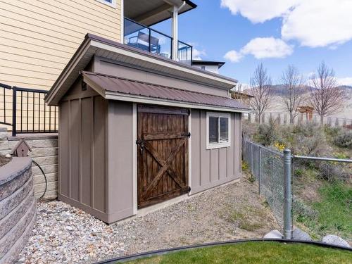 2124 Doubletree Cres, Kamloops, BC - Outdoor With Exterior