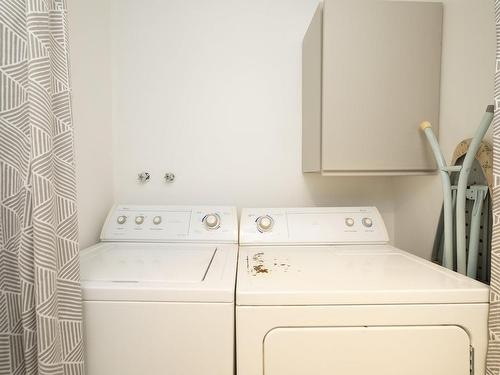Laundry room - 146 Rue Sauvé, Les Coteaux, QC - Indoor Photo Showing Laundry Room
