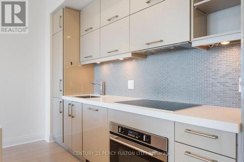 #4309 -65 St Mary St, Toronto, ON - Indoor Photo Showing Kitchen With Upgraded Kitchen