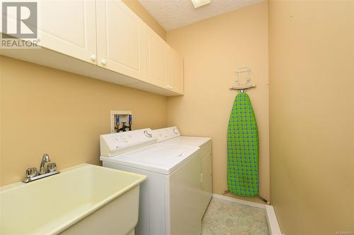 Laundry - 11 1288 Tunner Dr, Courtenay, BC - Indoor Photo Showing Laundry Room