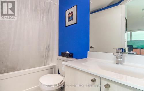#1406 -5740 Yonge St, Toronto, ON - Indoor Photo Showing Bathroom