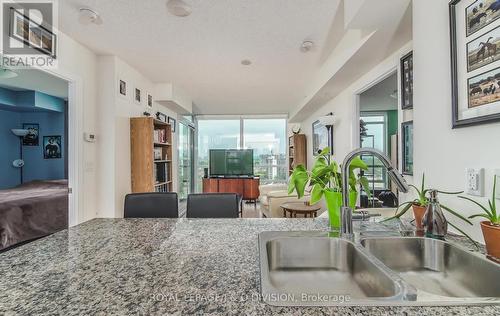 #1406 -5740 Yonge St, Toronto, ON - Indoor Photo Showing Kitchen With Double Sink