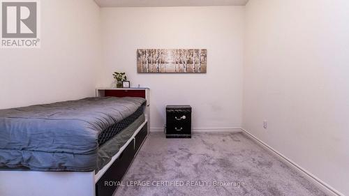 128 Adventura Road, Brampton, ON - Indoor Photo Showing Bedroom