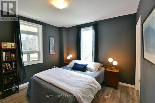 148 Marsh Street, Blue Mountains, ON - Indoor Photo Showing Bedroom