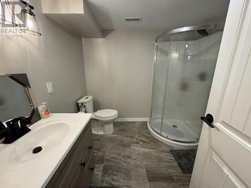 2484 Bailey Road, Williams Lake, BC - Indoor Photo Showing Bathroom