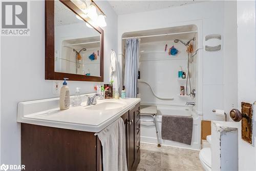 140 William Street, Belleville, ON - Indoor Photo Showing Bathroom
