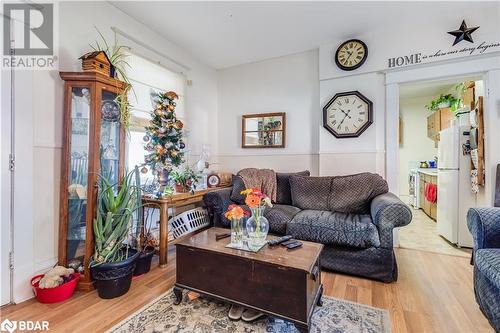 140 William Street, Belleville, ON - Indoor Photo Showing Living Room
