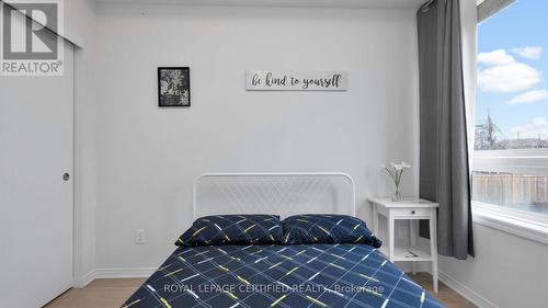 207 - 1100 Briar Hill Avenue, Toronto, ON - Indoor Photo Showing Bedroom
