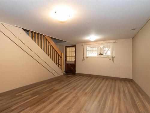 2735 Gibson Pl, Shawnigan Lake, BC - Indoor Photo Showing Other Room