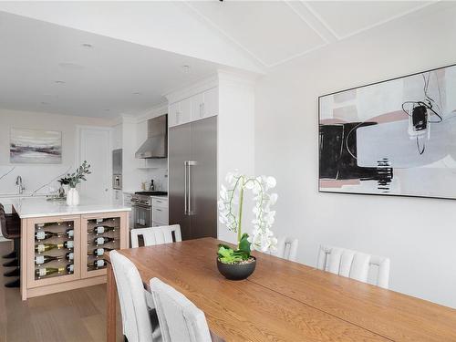 1749 Fairfield Rd, Victoria, BC - Indoor Photo Showing Dining Room