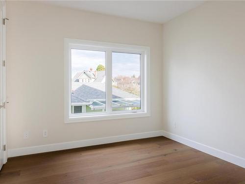 1749 Fairfield Rd, Victoria, BC - Indoor Photo Showing Other Room