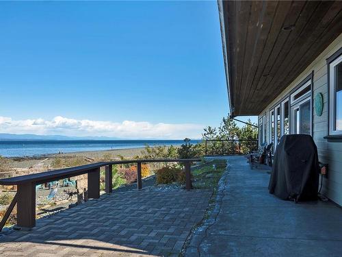 2345 Island Hwy South, Campbell River, BC - Outdoor