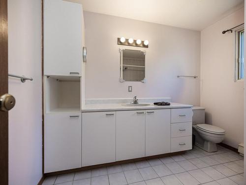 Salle de bains - 9 159E Avenue, Notre-Dame-De-L'Île-Perrot, QC - Indoor Photo Showing Bathroom