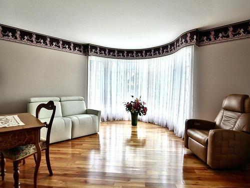 Living room - 6075 Boul. Laframboise, Saint-Hyacinthe, QC - Indoor