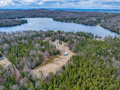 Overall view - 719 Ch. Du Lac-Paquet E., Rivière-Rouge, QC - Outdoor With Body Of Water With View