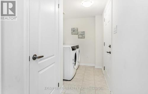 7760 Redbud Lane, Niagara Falls, ON - Indoor Photo Showing Laundry Room