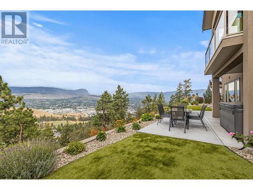 579 Selkirk Court, Kelowna, BC - Outdoor With View