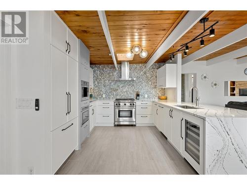 266 Alder Avenue, Kaleden, BC - Indoor Photo Showing Kitchen With Upgraded Kitchen