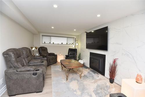 8410 Twenty Road E, Hamilton, ON - Indoor Photo Showing Living Room With Fireplace